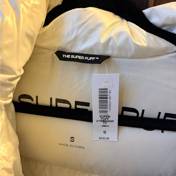 Aritzia Super Puff Xshorty Jacket birch hi gloss - Picture 3 of 6